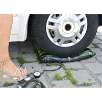 Купить онлайн Кемпер с плоским домкратом на воздушной подушке с шинами шириной до 255 мм