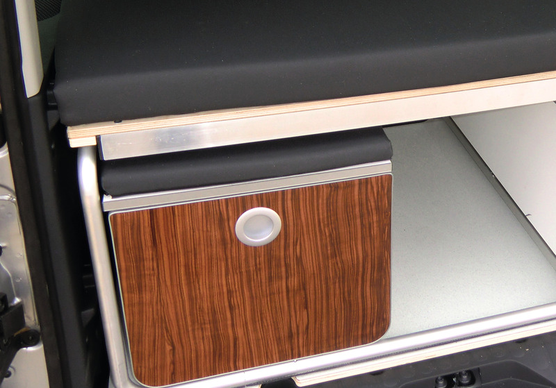 Купить онлайн Кухонный бокс Citroen Berlingo и Peugeot Tepee KR