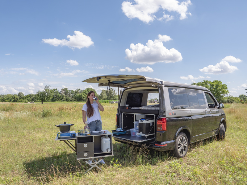 Купить онлайн REIMO CampingBox L для VW T6.1/T6/T5 с короткой и длинной базой, универсал и Caravelle