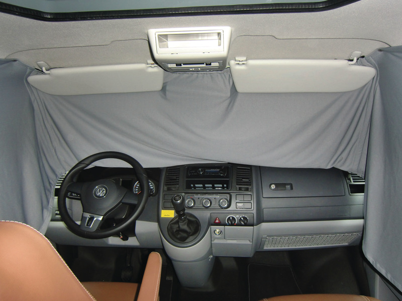 Купить онлайн Защитная шторка кабины для VW T5/T6, VW Caddy Maxi, Bercedes Vito Metris