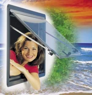Купить онлайн Распашное окно S4, окно Dometic, окно Seitz, окно для кемпинга