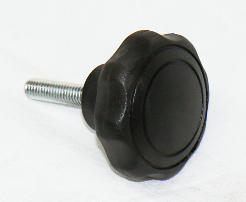 Купить онлайн Звездообразная рукоятка M6x30 черная