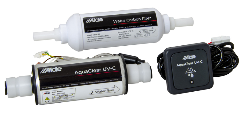 Купить онлайн Набор фильтров для воды - ALDE Aqua Clear UV-C LED + Набор угольных фильтров, включая светодиодную панель