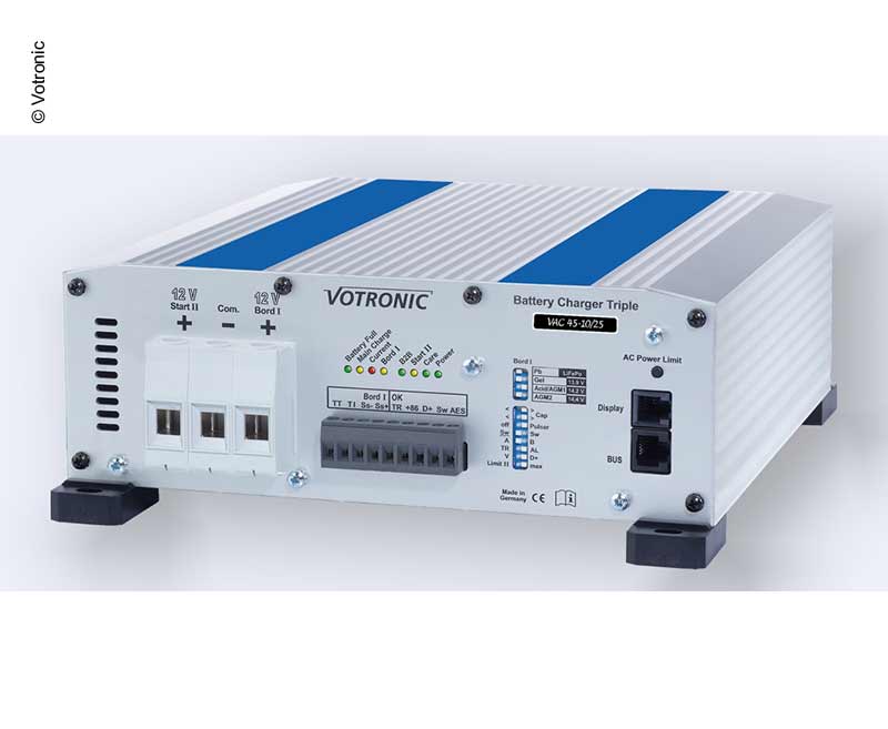 Купить онлайн Тройное зарядное устройство VAC 45-10/25