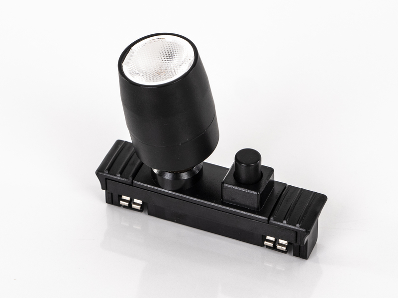 Купить онлайн Дополнительный прожектор с выключателем для трековой системы 832785 / 832786, окрашенный в черный цвет