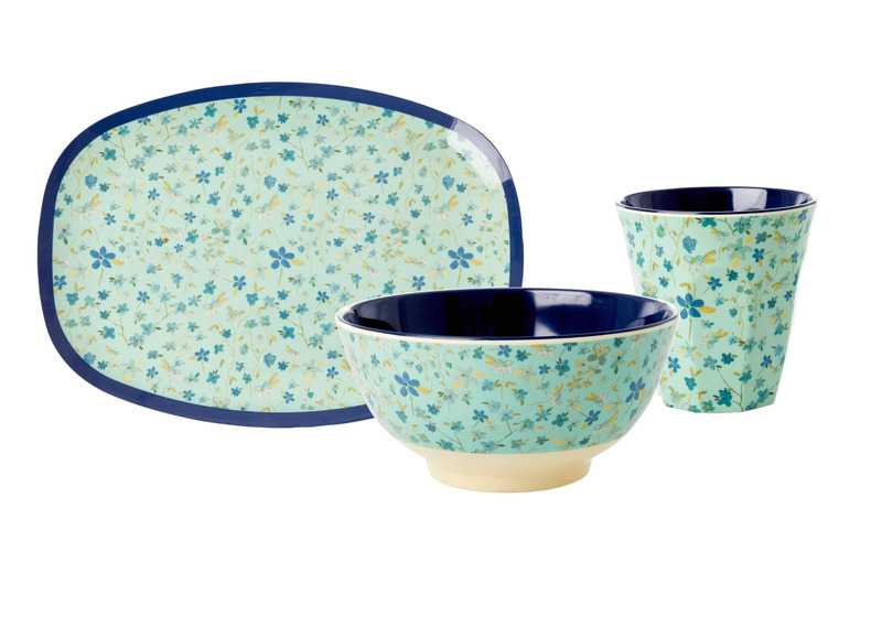 Купить онлайн Набор посуды RICE BLUE FLOWER из 3-х предметов тарелка, миска, кружка