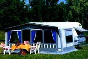 Купить онлайн Гребная лодка CARAVELLE K85, синяя, для 2 взрослых + 1 ребенок, 268x138см