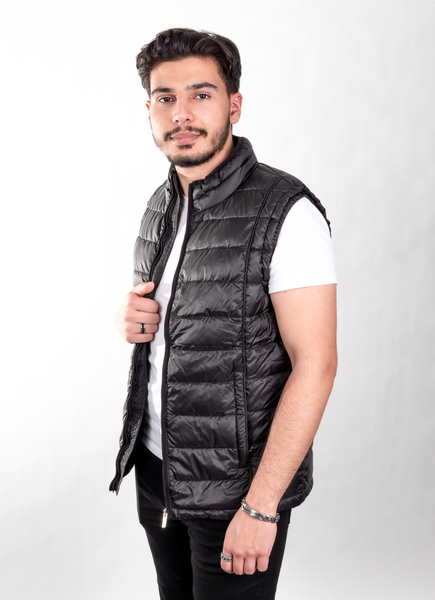 Купить онлайн Adria мужской жилет черный